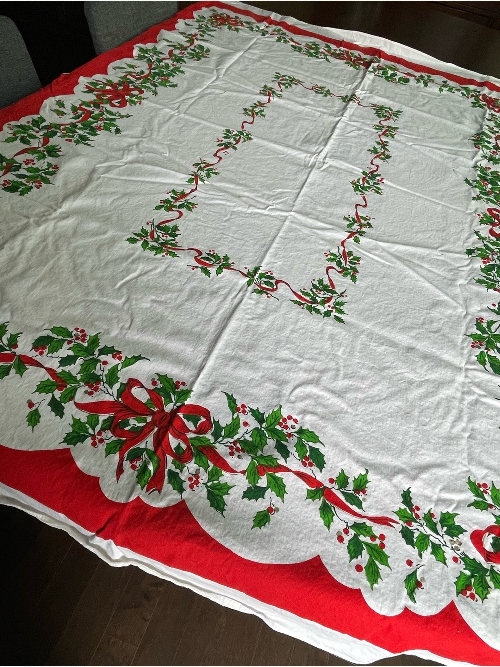Vintage Classic Holiday Holly Print Tablecloth White & Red 63x50 Inches